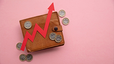 Cash flow constraints – 57 per cent of businesses warn of rising costs